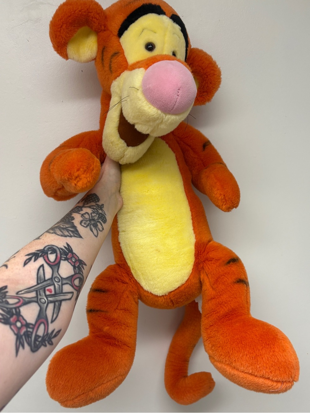 Vintage Disney Store Tigger Jumbo Plush 2FT